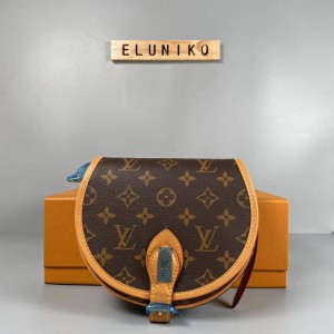 탬버린 모노그램 크로스백 (18*15*8cm)