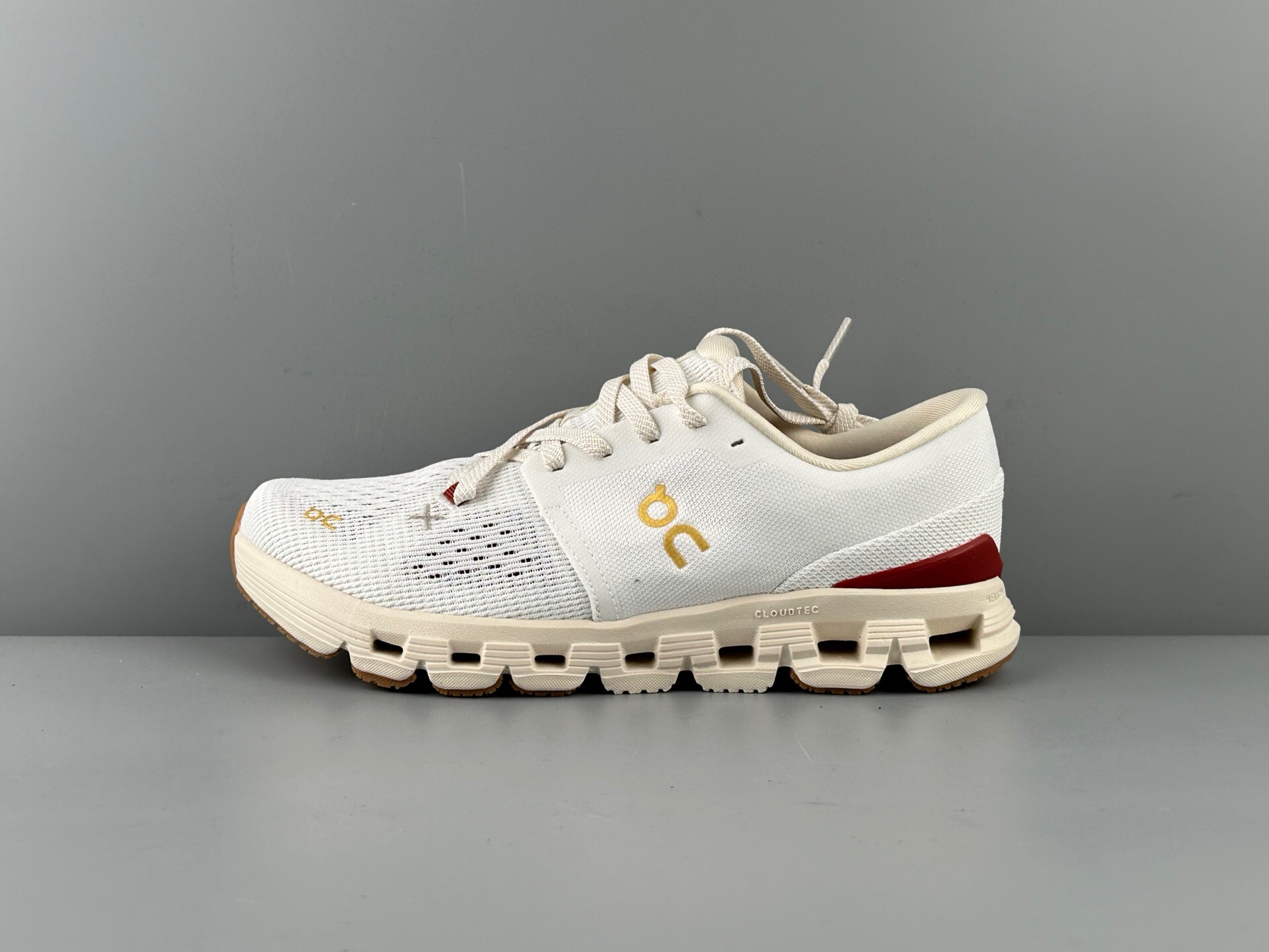 Loewe Ballet Runner 2.0