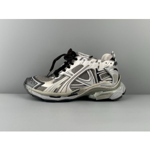 발렌시아가 러너 Runner