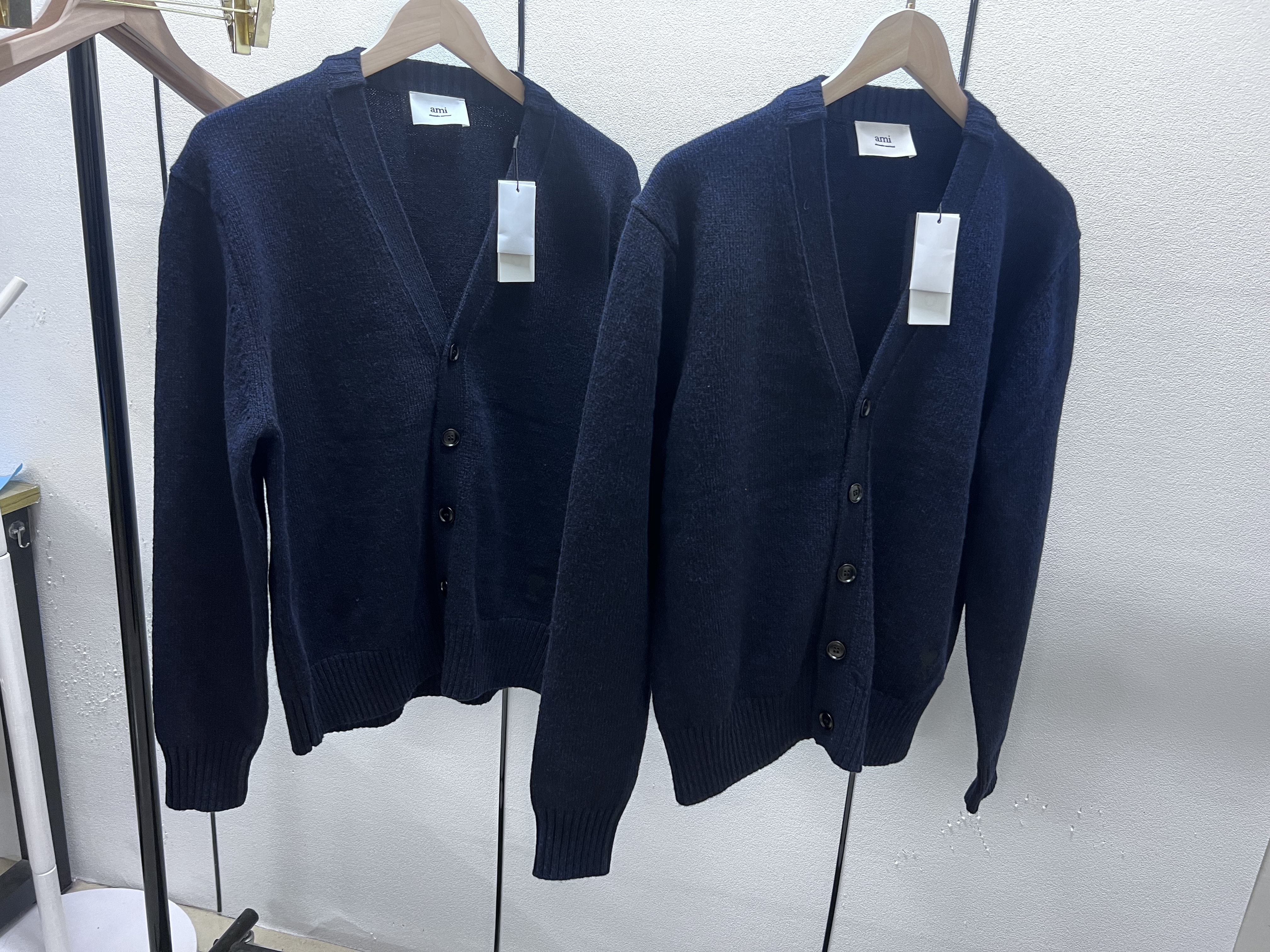 AMI Sweater cardigan