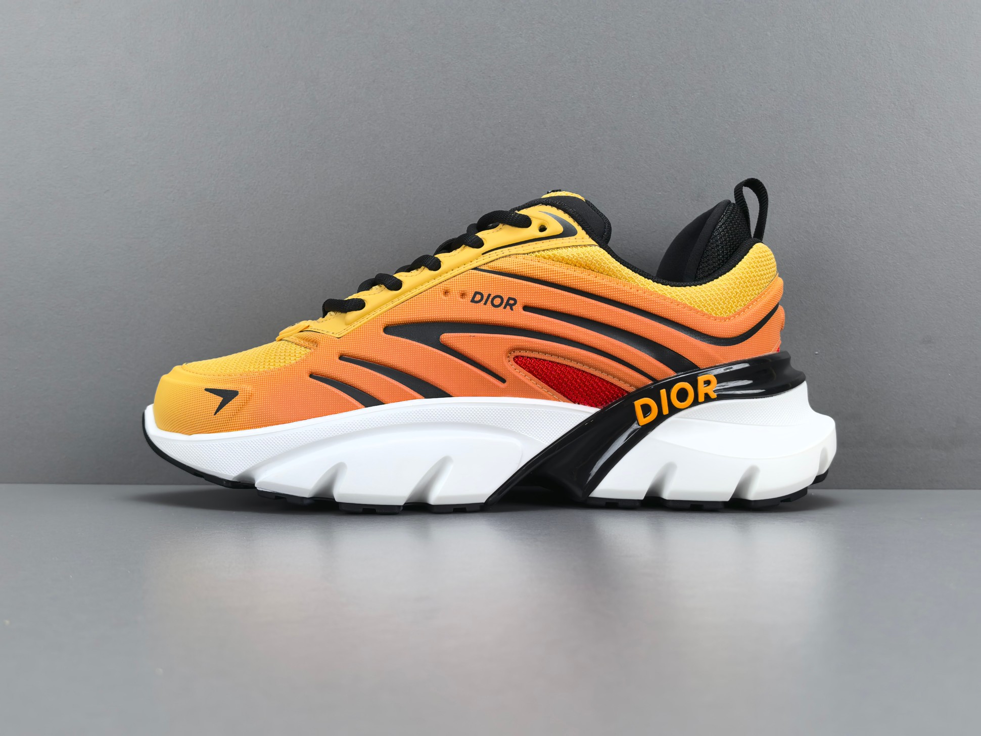 Dior AND LEWIS HAMILTON B44 Blade