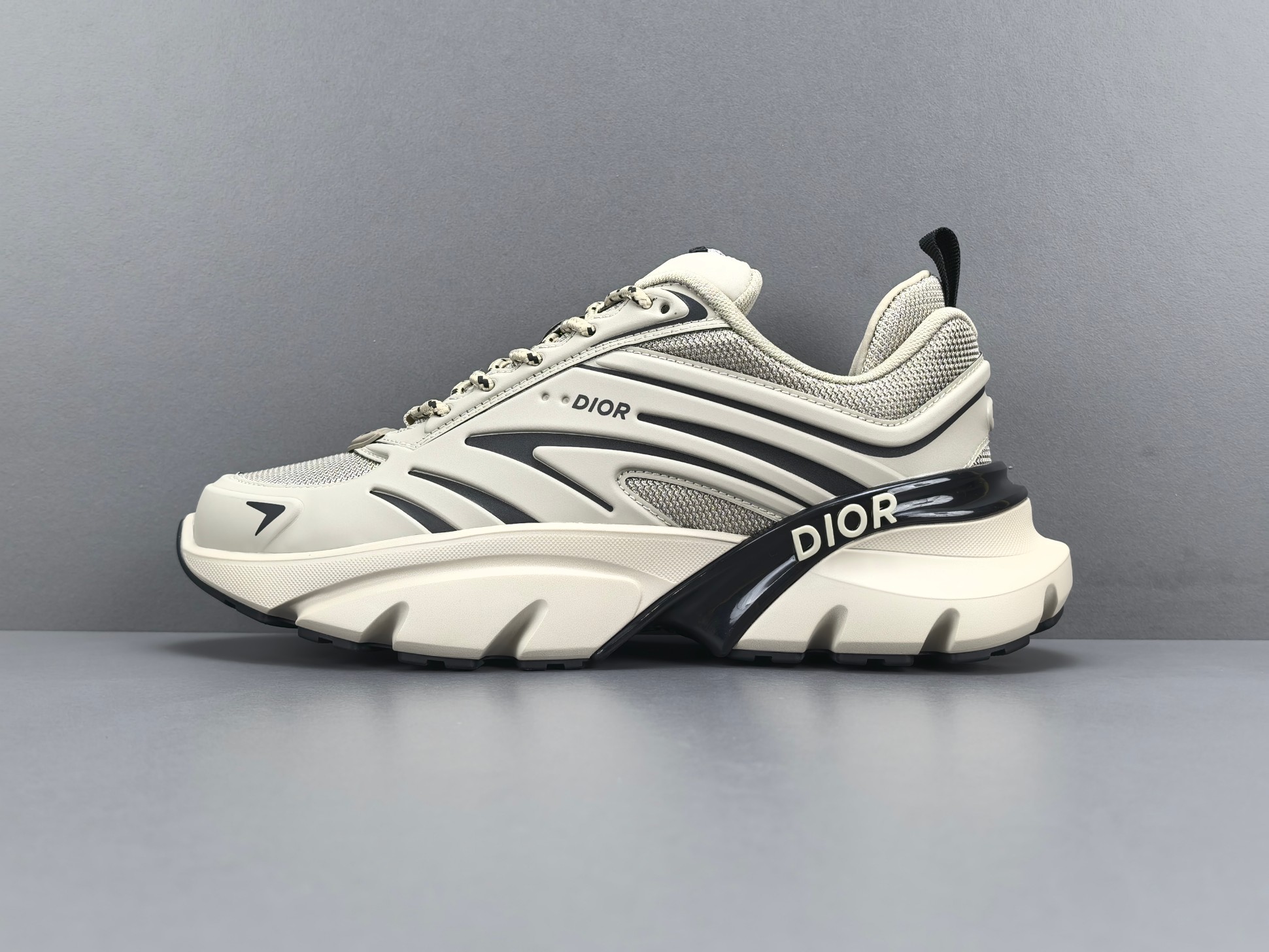 Dior AND LEWIS HAMILTON B44 Blade