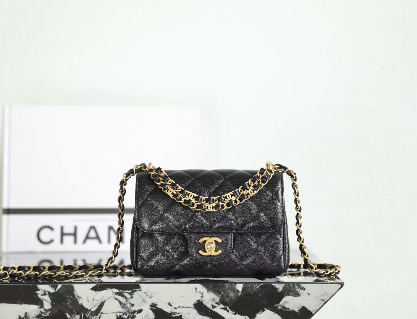 Chanel 25P（18*13*5.5cm）