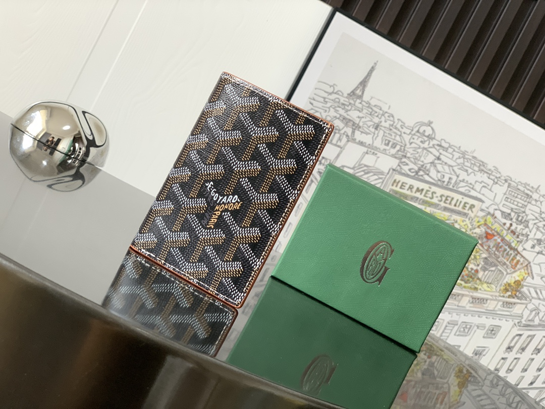 Saint Pierre (11*1.5*7.5cm)