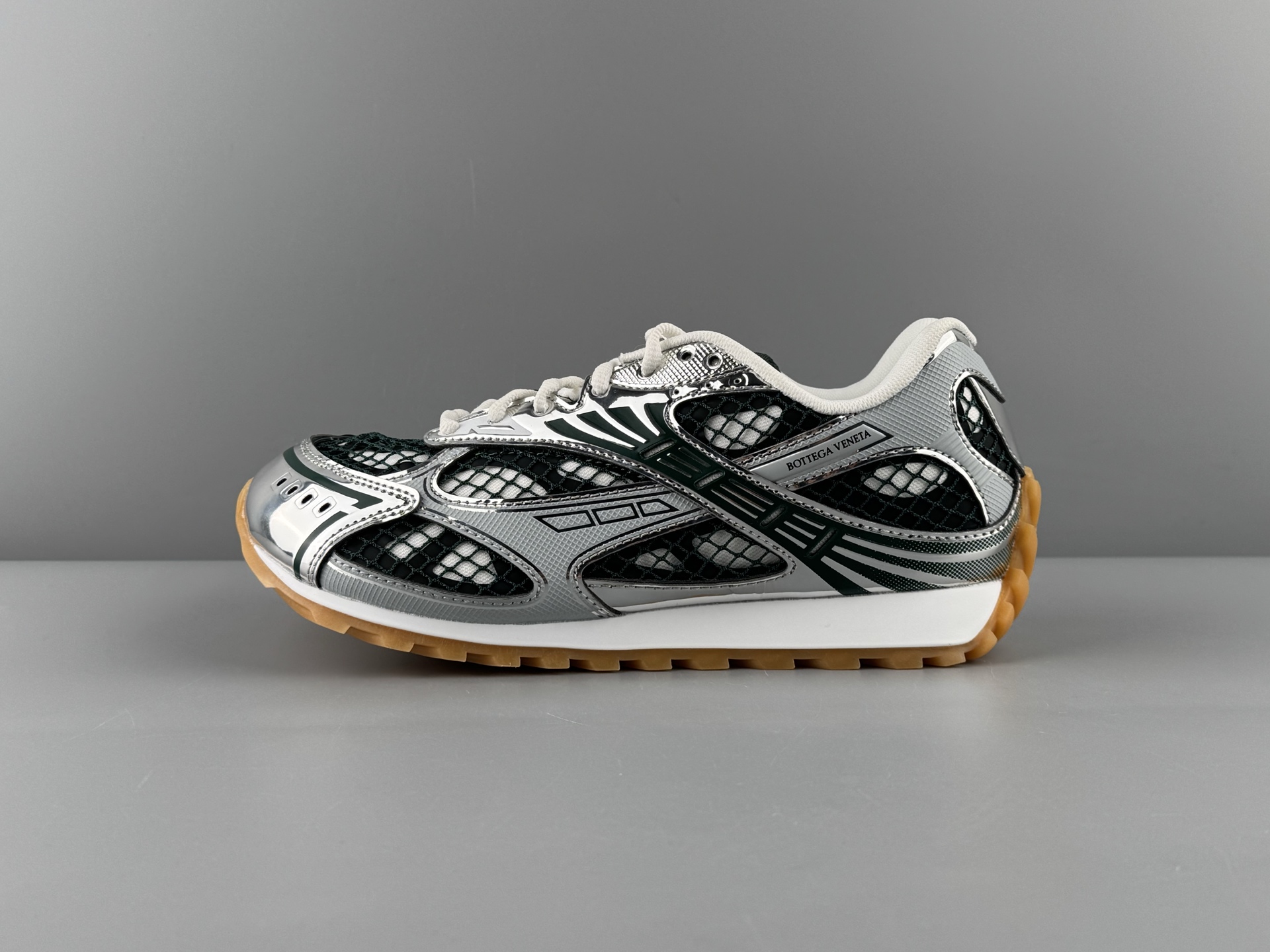 Bottga Veneta Orbit 스니커즈