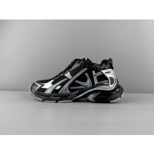 발렌시아가 러너 Runner