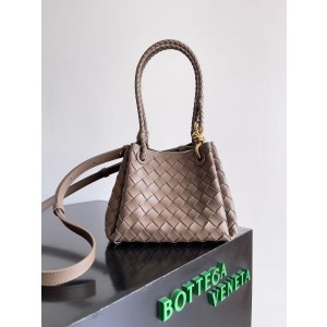 Parachute ( 20*16.5*17cm )