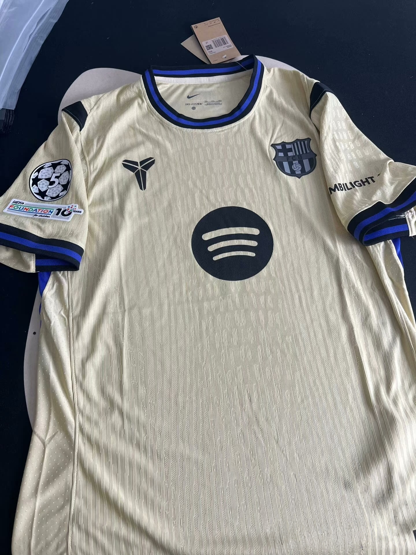 2526시즌 바르셀로나 어센틱 어웨이 유니폼