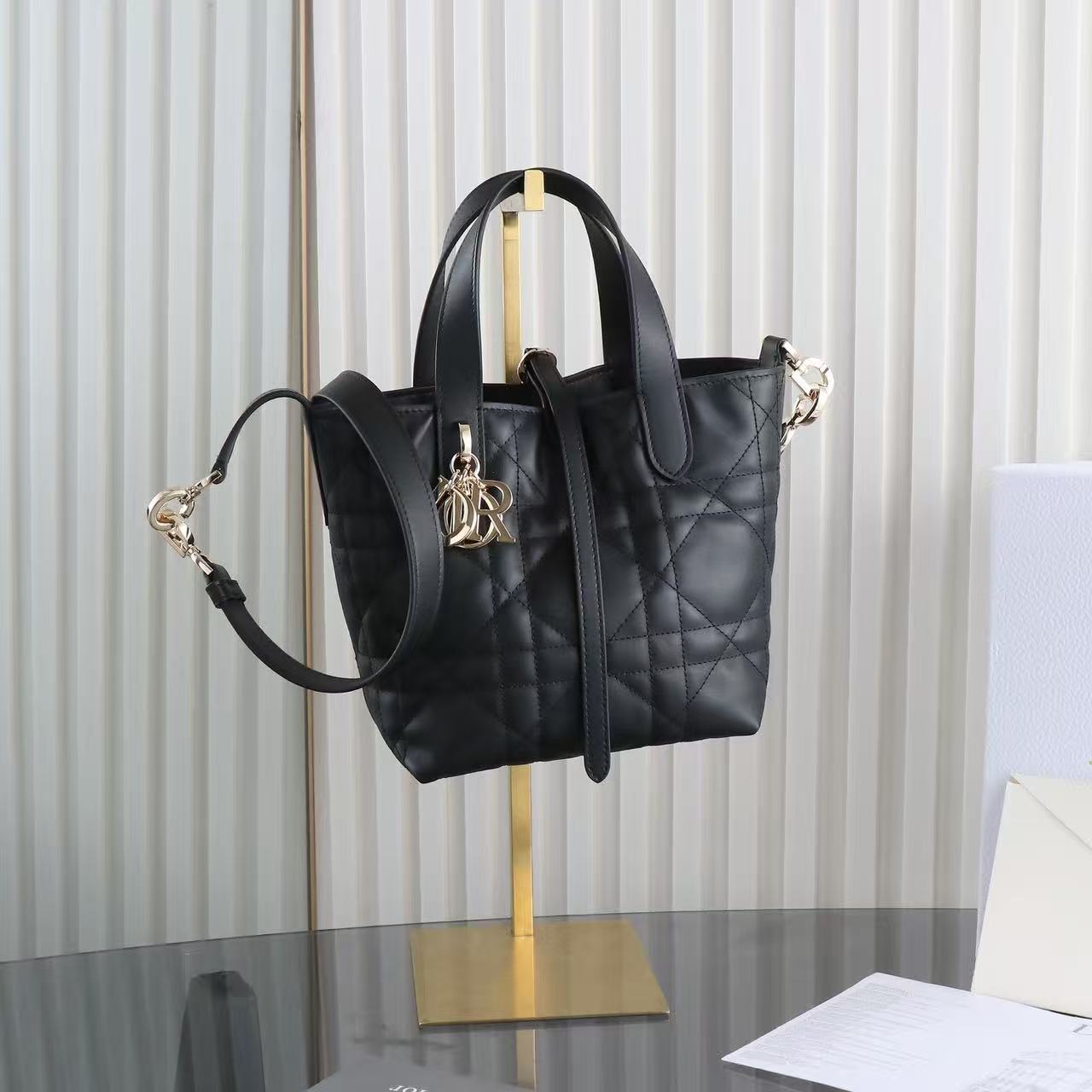 Toujours (18*16*12cm)