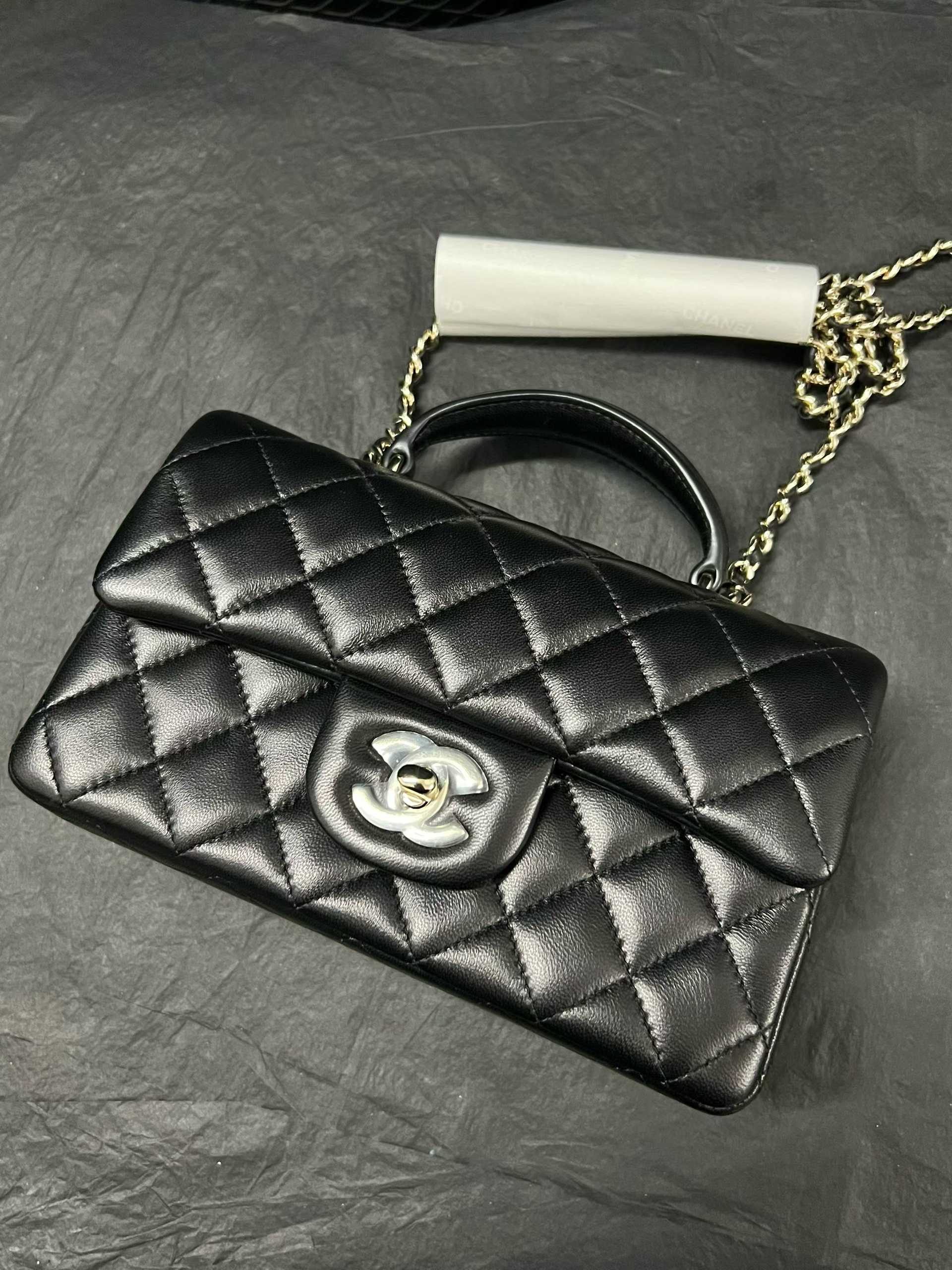 Chanel CLassic Flap