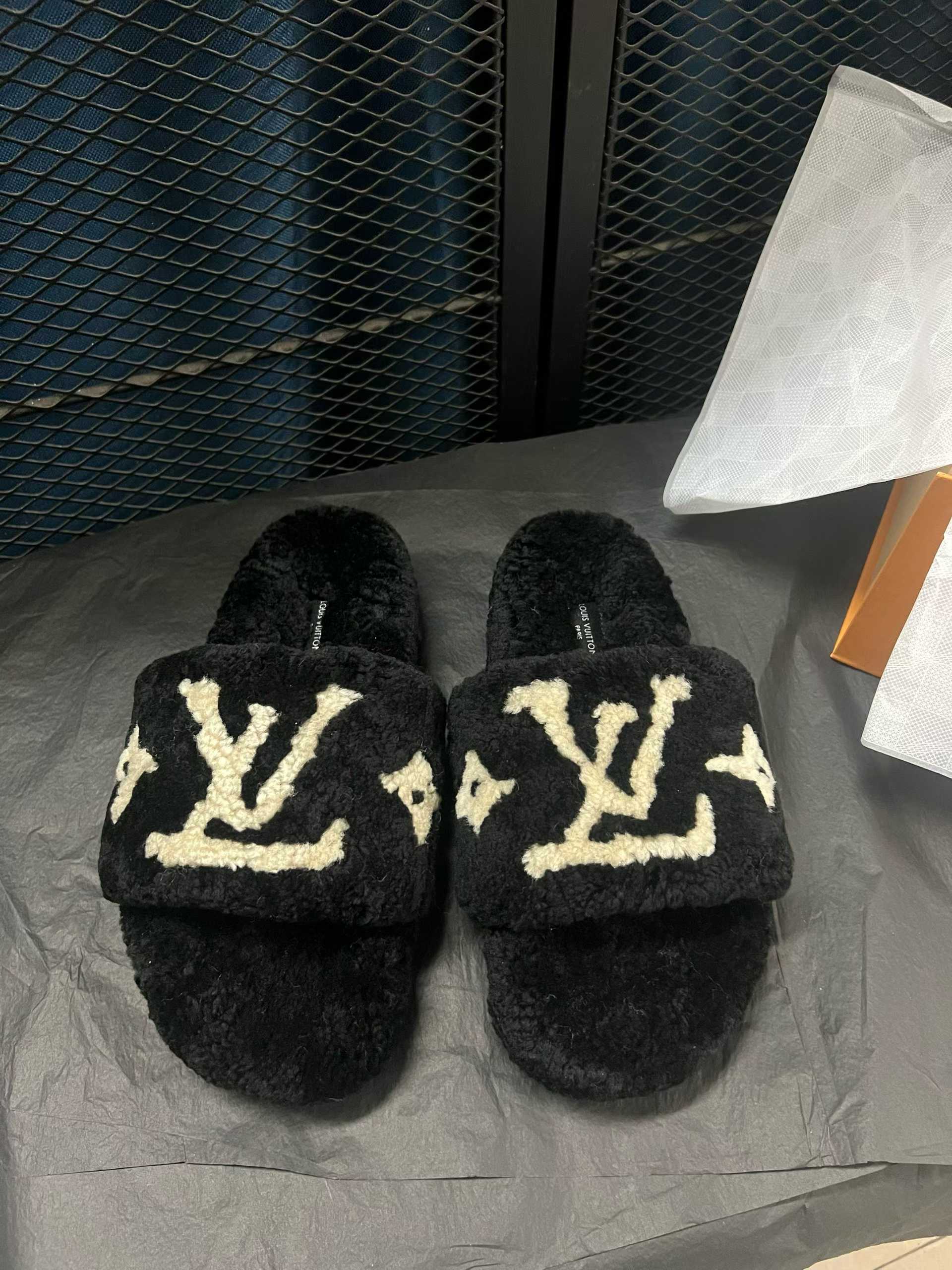 LV Shoes