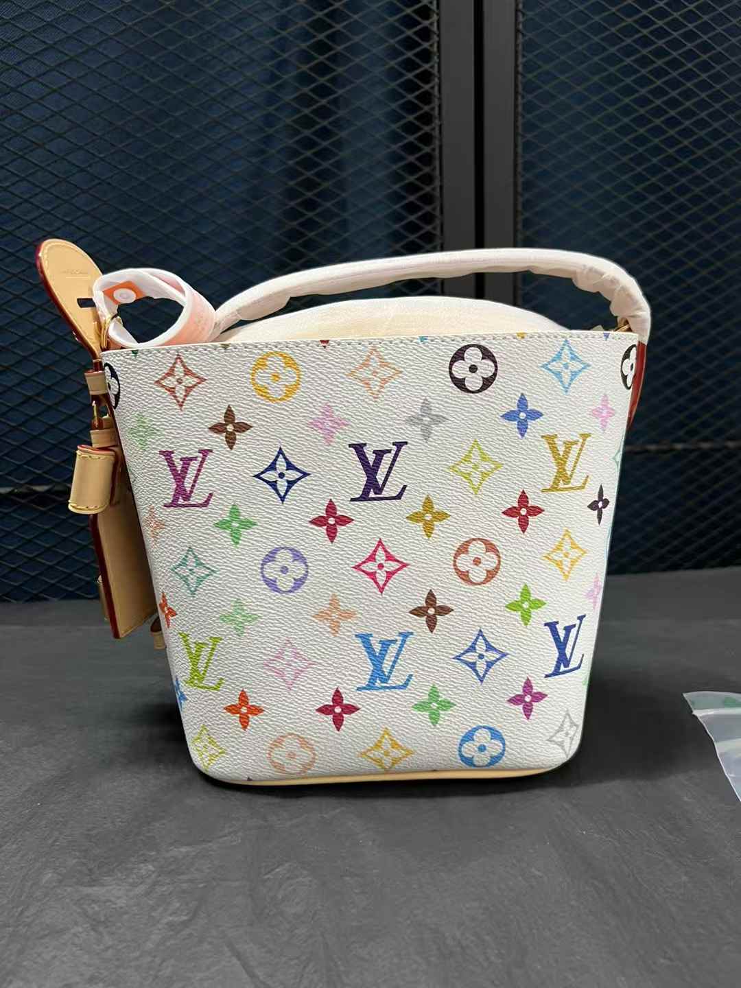 All ln BB (16*12*18cm)