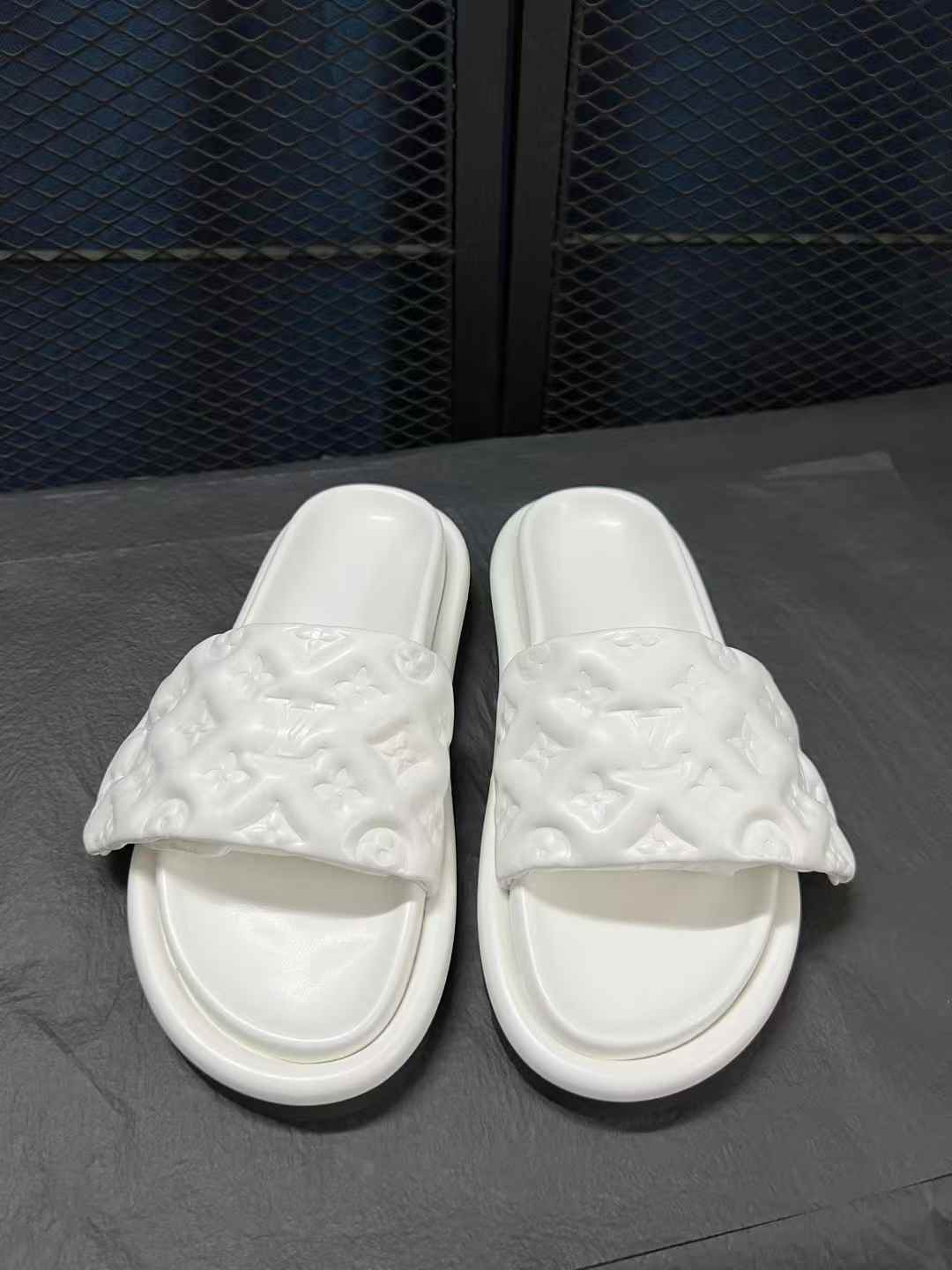 LV Shoes