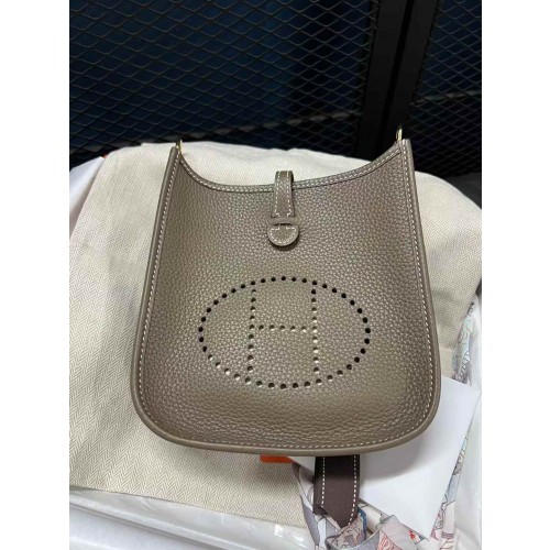 Evelyne mini 16 (16*5*18cm)