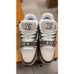Lv Trainer