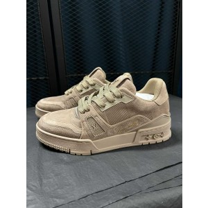 Lv Trainer
