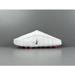 Nike Mind 001