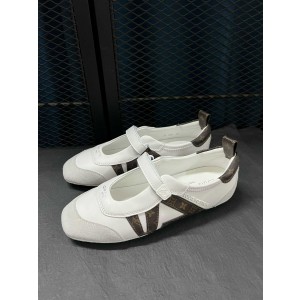 LV Sneakerina